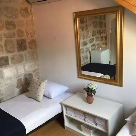 Luka - Double Or Twin 1 Apartment